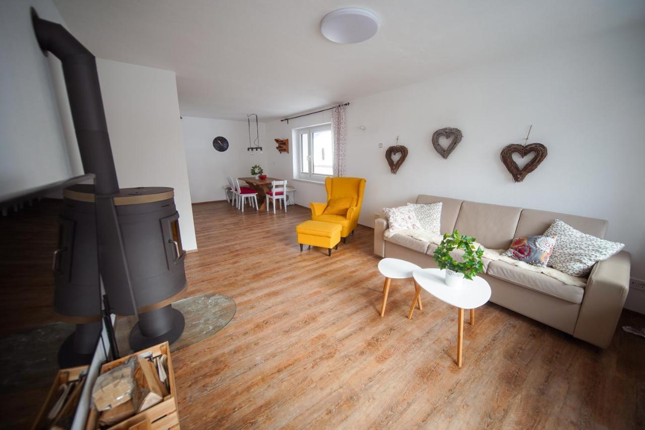 Cozy Nest In The Heart Of Kranjska Gora Apartment Ngoại thất bức ảnh
